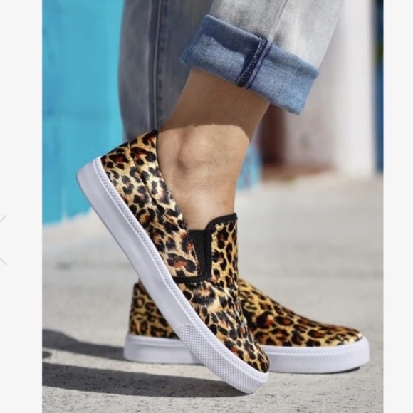 Shoes - NWOT Leopard print, slip on sneakers size 9